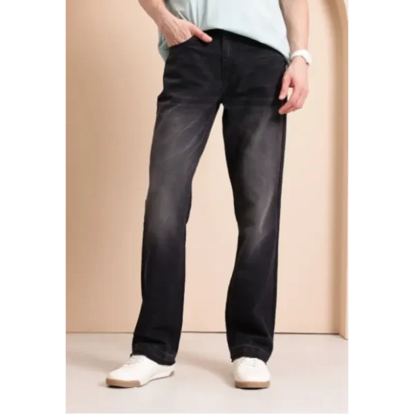 Black Base Relaxed Fit